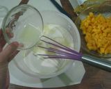 A picture of step 2 of Lime and Mango Carlota.