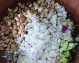 A picture of step 2 of Evergreen Chaat.