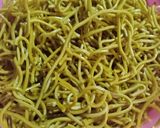Foto langkah ke 2 dari resep Mie Bancir Ceker Ala Chef Agus Sasirangan.