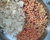 A picture of step 8 of Puffed Rice Snack (Lasaniya Mumra Chavana).