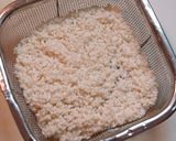 A picture of step 1 of Beef and Cranberry Chinese Sticky Rice.