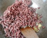 A picture of step 5 of My Hot but Flavourful Chilli and Garlic Beef ☺.
