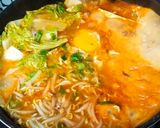 Foto langkah ke 3 dari resep Sup Tahu Pedas ala korea (Sundubu Jjiggae).