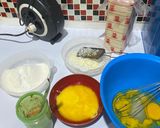 Foto langkah ke 1 dari resep Bolu Pisang Topping Keju.