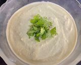 A picture of step 3 of Healthy Green Mayonnaise.