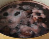 A picture of step 4 of Our Family Recipe for Chestnuts Simmered in Their Inner Skins.