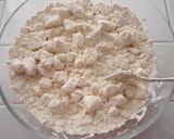 A picture of step 1 of A Baker's Pie Crust.