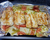 Foto del paso 2 de la receta: Merluza asada con patatas