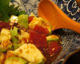 A picture of step 3 of Raw Tuna & Avocado with Nameko Mushrooms and Soy Sauce.