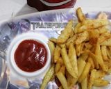 A picture of step 6 of Kfc style chicken garlic fries.