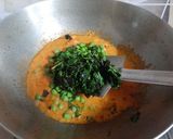A picture of step 3 of Methi Malai Matar Paneer.