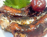 A picture of step 3 of Eat Them Up, Bones and All Sardines and Umeboshi Simmered in a Pressure Cooker.