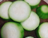 Hình bước làm 1 của món Bí đao kho tiêu