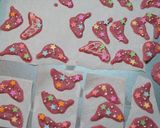 A picture of step 8 of Spring Coloured Butterfly Cheese Cupcakes.