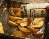 A picture of step 5 of Thick Potato Wedges with Skins.