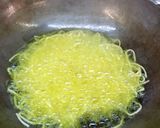 Hình bước làm 10 của món Mì xào giòn chay