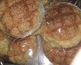 Foto langkah ke 6 dari resep Roti melon.