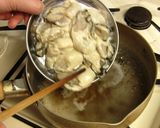 A picture of step 4 of Oyster Rice in a Clay Pot.