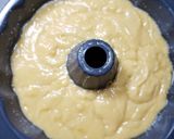 A picture of step 4 of Italian tea cake.