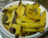 A picture of step 7 of Fried Japanese Sweet Potato with Salt and Butter.