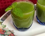 A picture of step 4 of Cucumber Ginger Lemon Mint Juice.