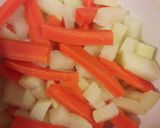 A picture of step 3 of Japanese spaghetti beef curry.