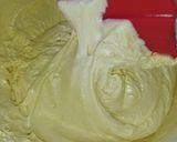 Foto langkah ke 3 dari resep Lemon Pound Cake.