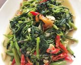 Foto langkah ke 2 dari resep Tumis Kangkung.