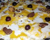 A picture of step 9 of Custard Cocoa trifle.