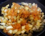 Foto del paso 1 de la receta: Calabacín y zanahoria con pesto de ajo y perejil con n. pecanas