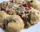 Foto del paso 5 de la receta: Sorrentinos de Ricota y calabacín con salsa de verdeo y champiñones 😍🙌🏻👇🏻💕