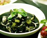 A picture of step 6 of Easy Squid Ink Stew.