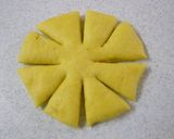 A picture of step 5 of Kabocha Squash Halloween Bread.