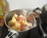 A picture of step 2 of Chicken Soup with Fresh Spices.