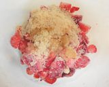 A picture of step 6 of Microwave Low-Sugar Strawberry Jam.