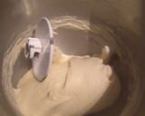 Une image de l'étape 1 de Marzipan-Buchteln.