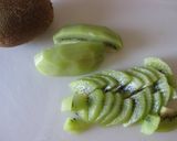 A picture of step 2 of Banana & Kiwi Muffins with Yogurt.
