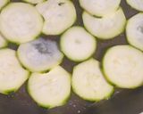 Foto del paso 2 de la receta: Provolone con calabacín - Calórico para días grises