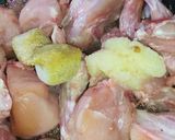 A picture of step 2 of White Chicken Karahi With Rogani Naan.