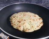 ગાર્લીક પરાઠા (Garlic Paratha Recipe in Gujarati) રેસીપી સ્ટેપ3ફોટો