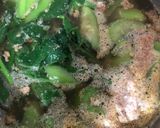 Hình bước làm 3 của món Canh cua nấu mồng tơi mướp