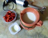 Une image de l'étape 1 de Smoothie fraises 🍓.