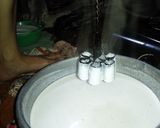 Foto langkah ke 5 dari resep Kembang goyang (saroja) Gurih ala jampangkulon.