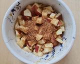 Foto del paso 1 de la receta: Mug cake de avena y manzana caramelizada 🍎 Tortita en taza