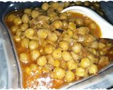A picture of step 8 of Chikar choley.