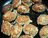 A picture of step 11 of My Secret Tofu Hamburger.