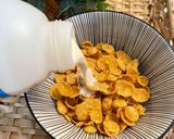 Gambar langkah 1 resipi Cornflakes Madu 3.