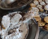A picture of step 6 of Garlic poha cutlets with garlic tomato sauce.
