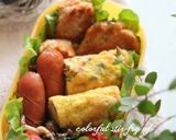 A picture of step 5 of Colourful Stir-Fry with Cherry Tomatoes for Bento.