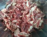 Foto langkah ke 1 dari resep Balado Daging Sapi Ungu.